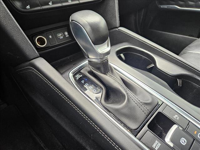 Used 2019 Hyundai Santa Fe FWD image 12