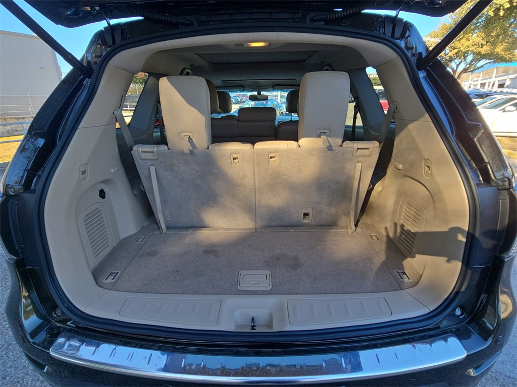 Used 2015 Nissan Pathfinder Platinum image 13