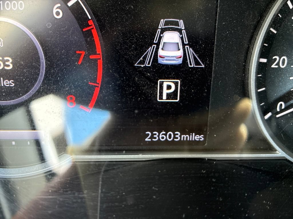 Used 2020 Nissan Versa SV FWD image 22