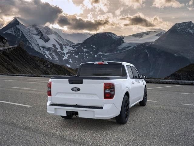 New 2025 Ford Maverick Lobo image 8