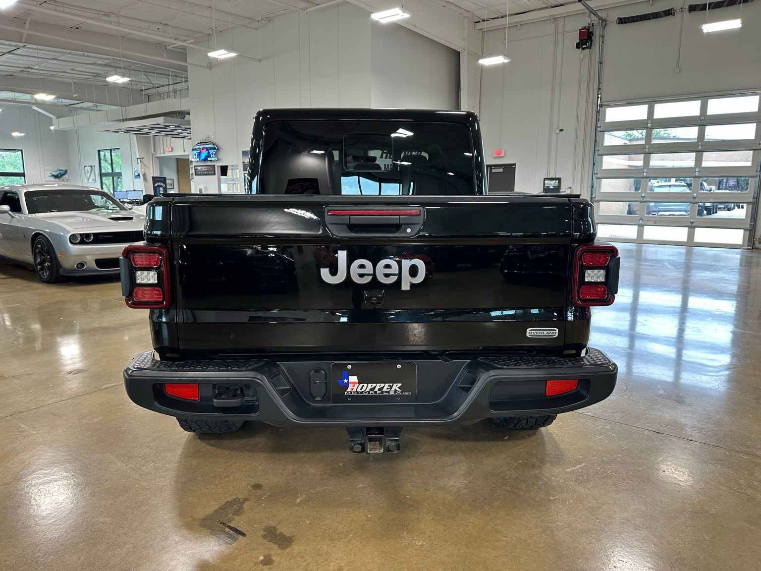 Used 2021 Jeep Gladiator Overland w/ Popular Equipment Package AWD/4WD image 7