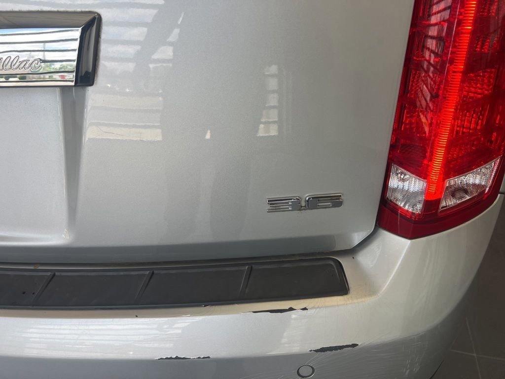 Used 2012 Cadillac SRX Luxury FWD image 23