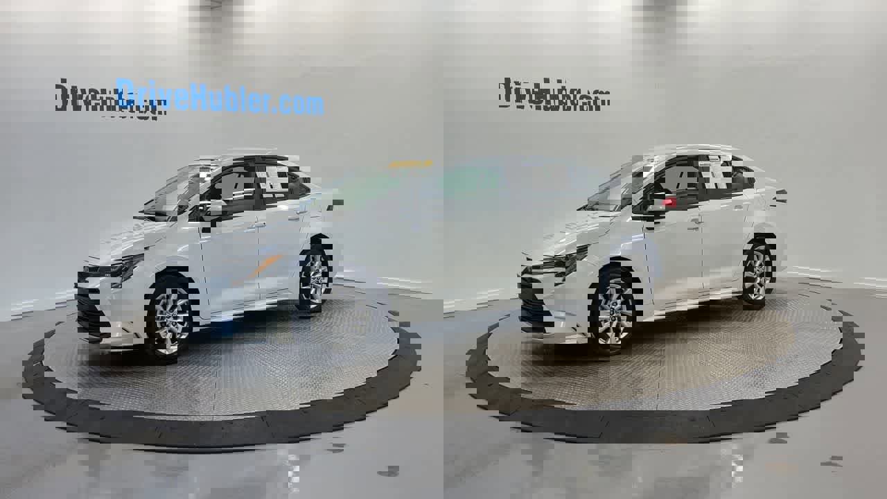 Used 2024 Toyota Corolla LE w/ LE Convenience Package image 7