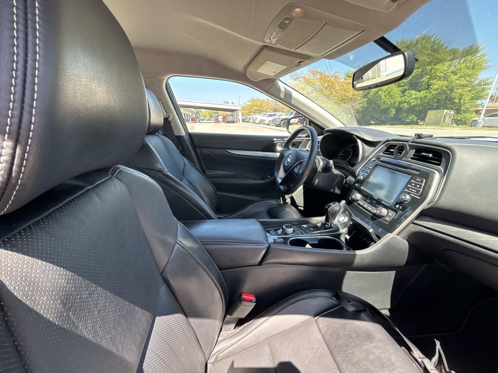 Used 2017 Nissan Maxima 3.5 SV image 15