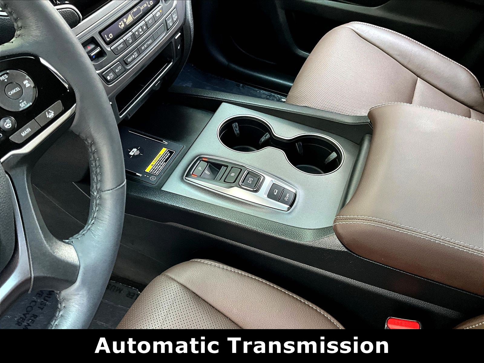 Used 2025 Honda Passport EX-L image 17
