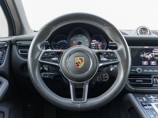Certified 2019 Porsche Macan S AWD/4WD image 22