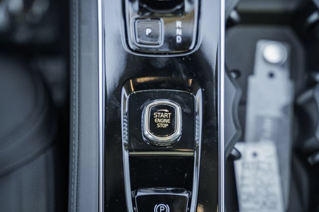 New 2027 Volvo XC90 B6 Plus AWD/4WD image 26