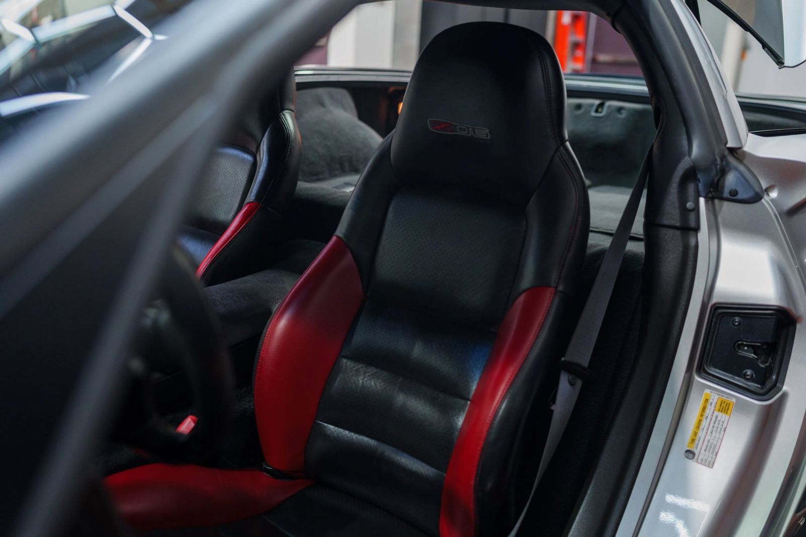 Used 2006 Chevrolet Corvette Z06 RWD image 38