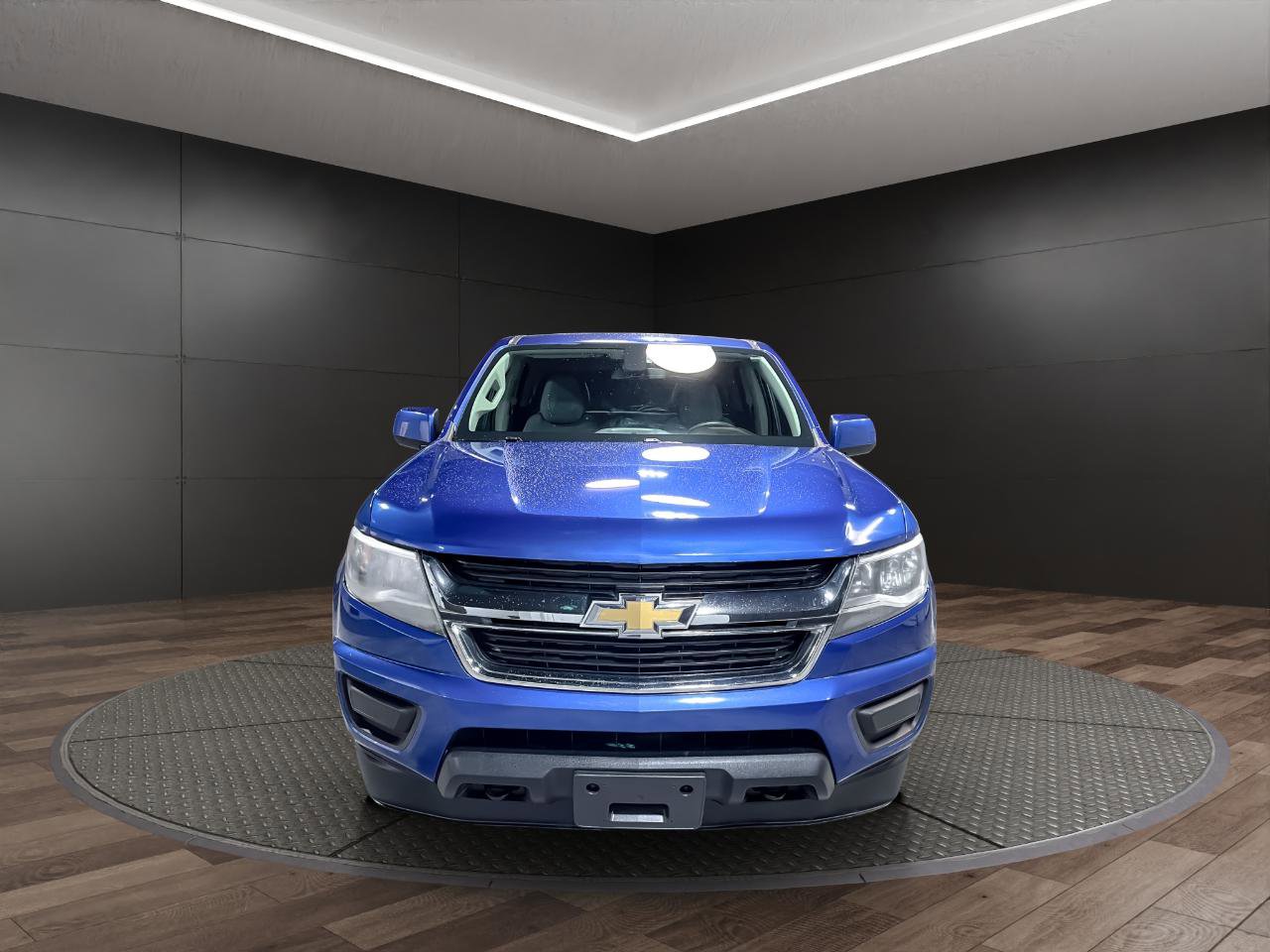 Used 2018 Chevrolet Colorado W/T w/ WT Convenience Package image 3