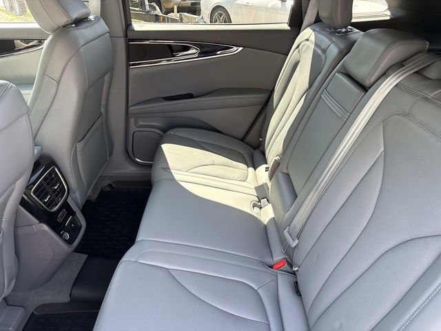 Certified 2023 Lincoln Nautilus Reserve AWD/4WD image 18