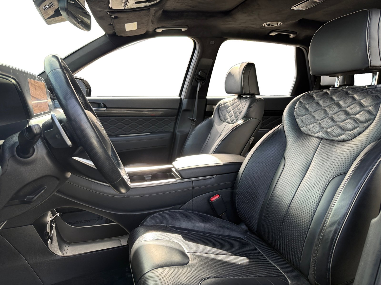 Used 2021 Hyundai Palisade Calligraphy w/ Winter Package image 9