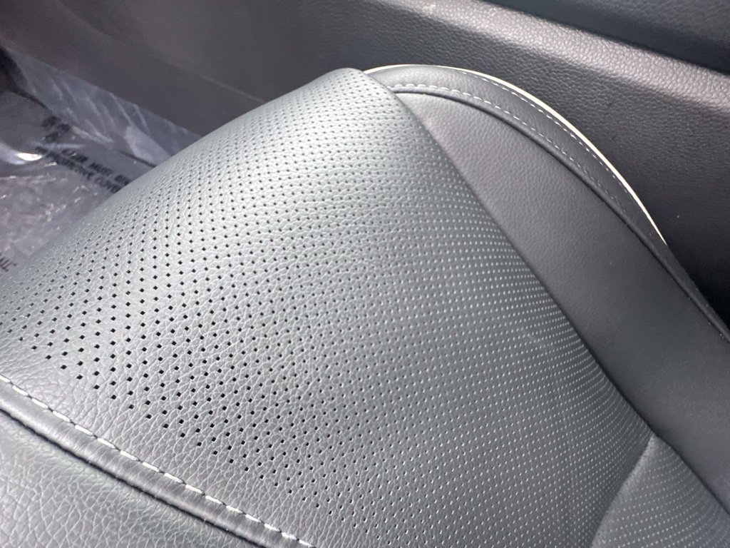 Used 2026 Honda Pilot Elite image 26