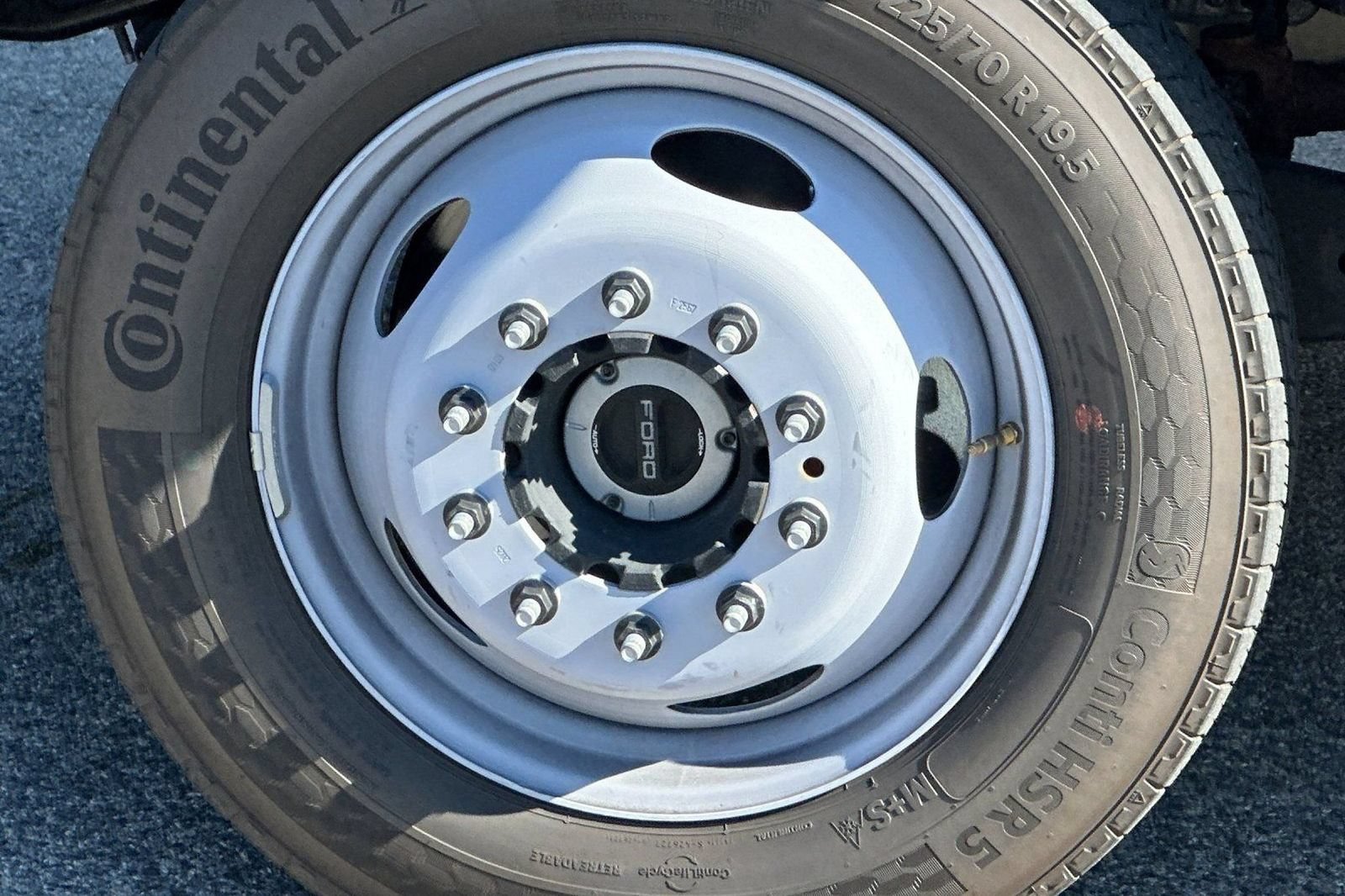 New 2025 Ford F550 4x4 Regular Cab Super Duty w/ XL Chrome Package image 36