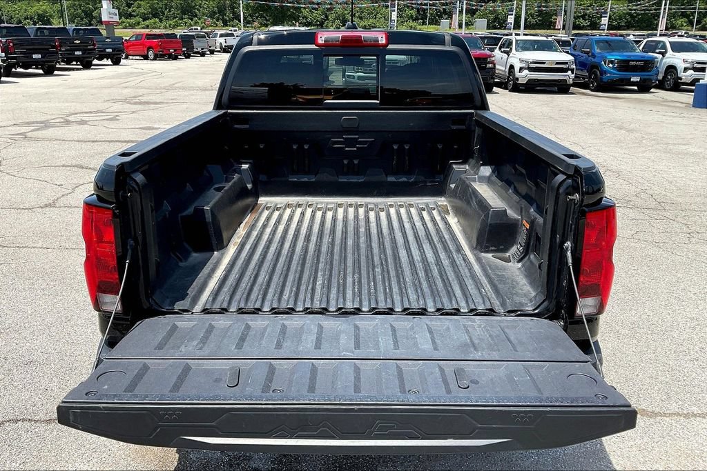 Used 2024 Chevrolet Colorado Trail Boss w/ Safety Package AWD/4WD image 23