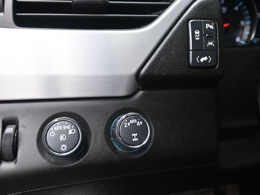 Used 2020 GMC Yukon XL SLT image 12