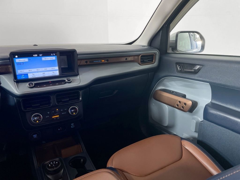 Used 2022 Ford Maverick Lariat image 24