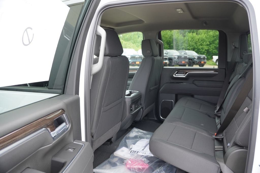 New 2026 Chevrolet Silverado 2500 LT w/ All Star Edition AWD/4WD image 11