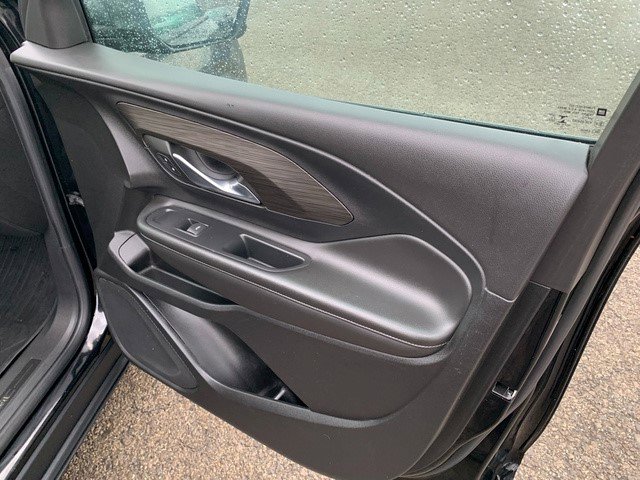 Certified 2022 GMC Terrain SLE w/ Driver Convenience Package image 16