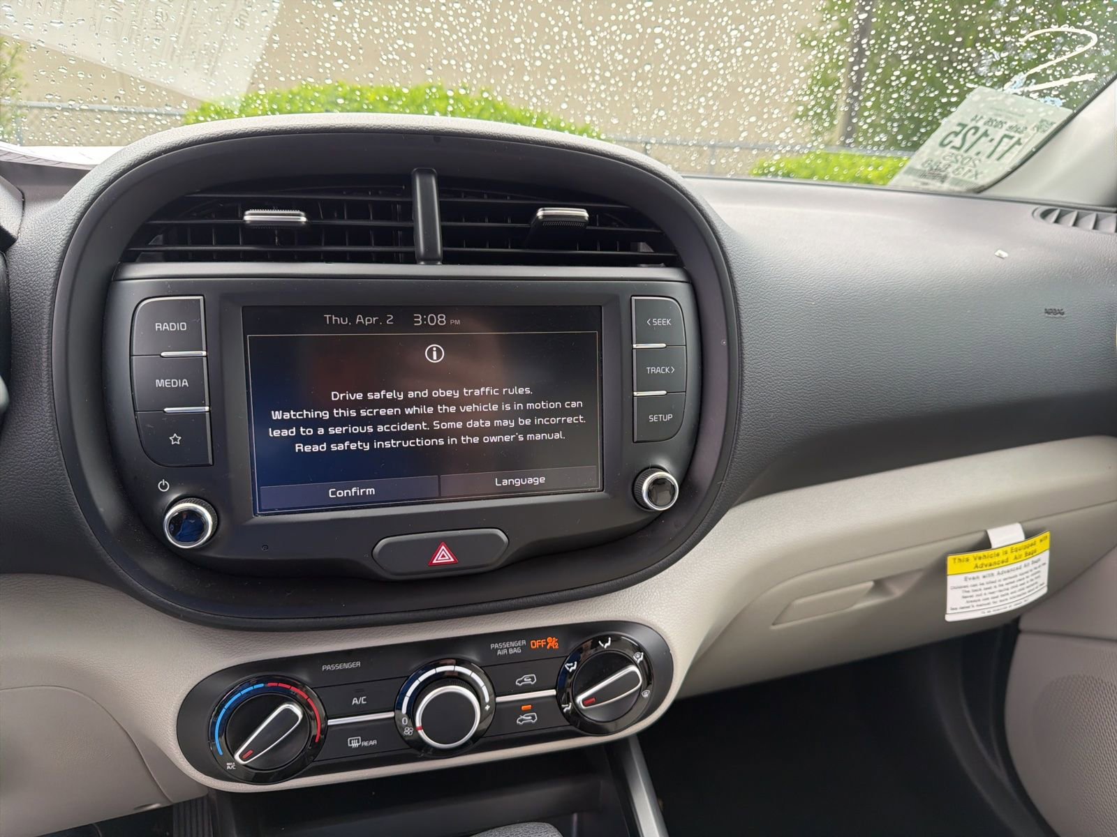 Used 2025 Kia Soul LX w/ LX Technology Package image 25