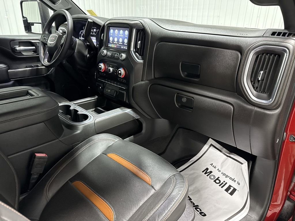Used 2022 GMC Sierra 2500 AT4 image 30