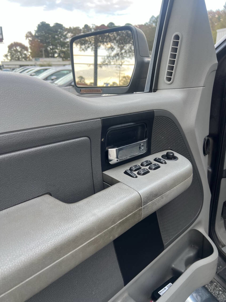 Used 2006 Ford F150 FX4 AWD/4WD image 8