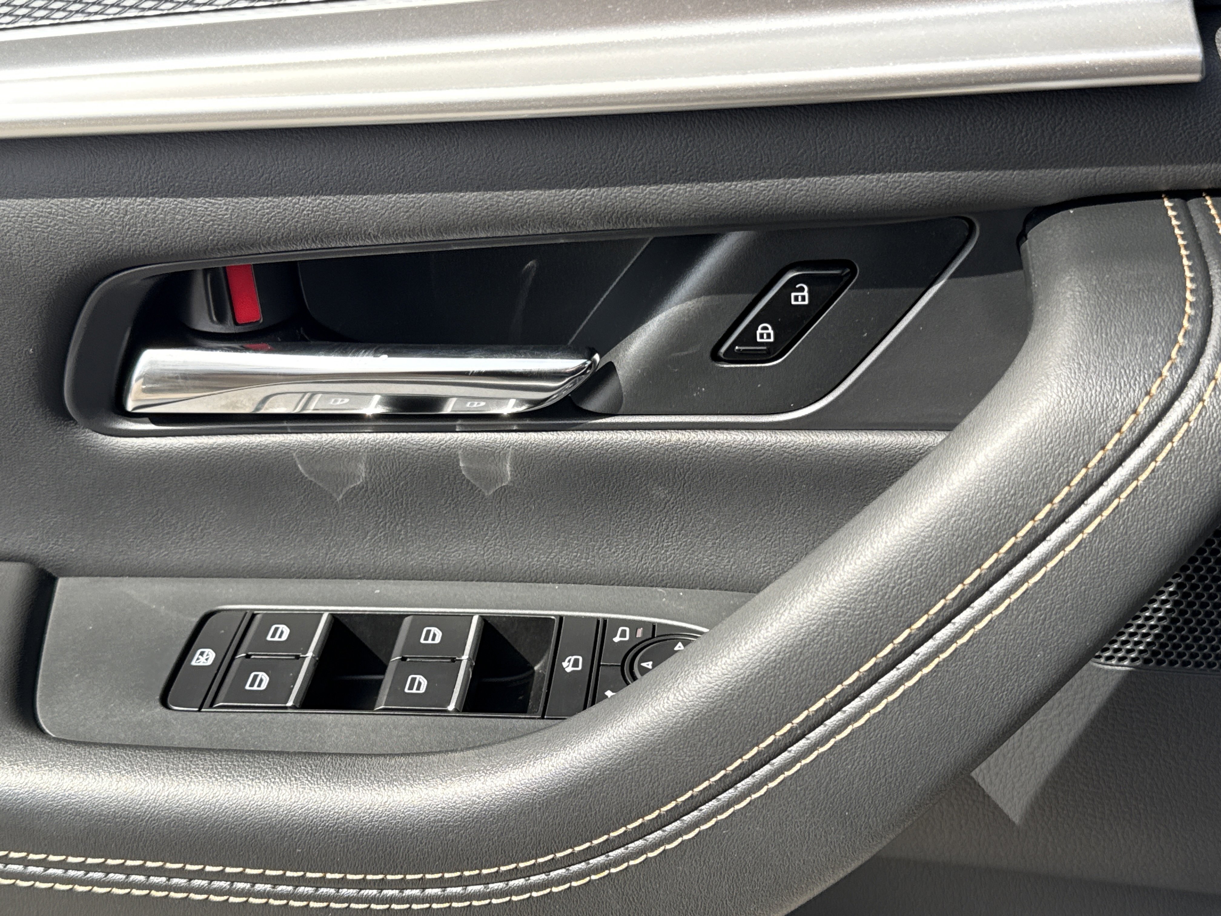 New 2026 MAZDA CX-90 3.3 Turbo w/ Premium Sport Pkg image 18