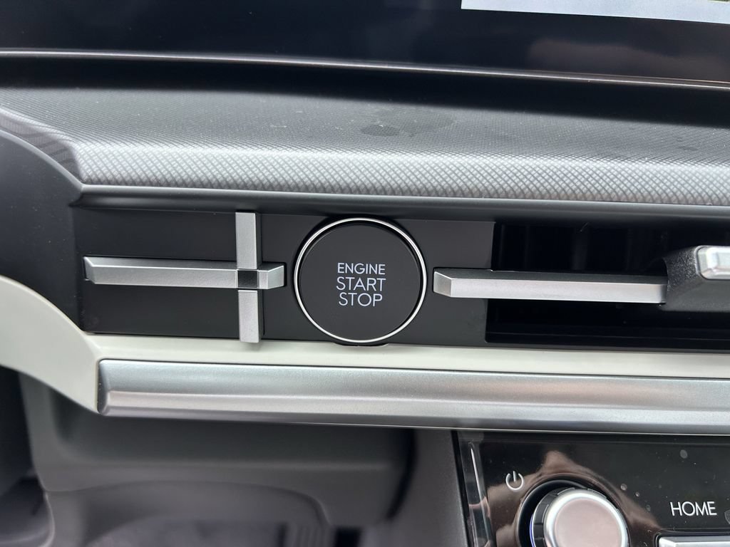 New 2027 Hyundai Santa Fe SE FWD image 35