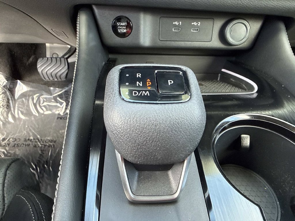 Used 2024 Nissan Rogue Platinum FWD image 34