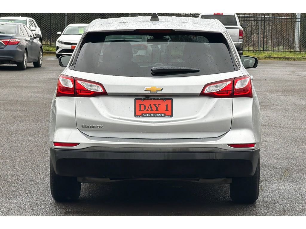 Used 2020 Chevrolet Equinox LS w/ LS Convenience Package FWD image 6