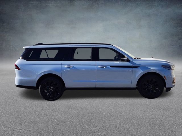 New 2025 Lincoln Navigator L Reserve w/ Jet Appearance Package image 8