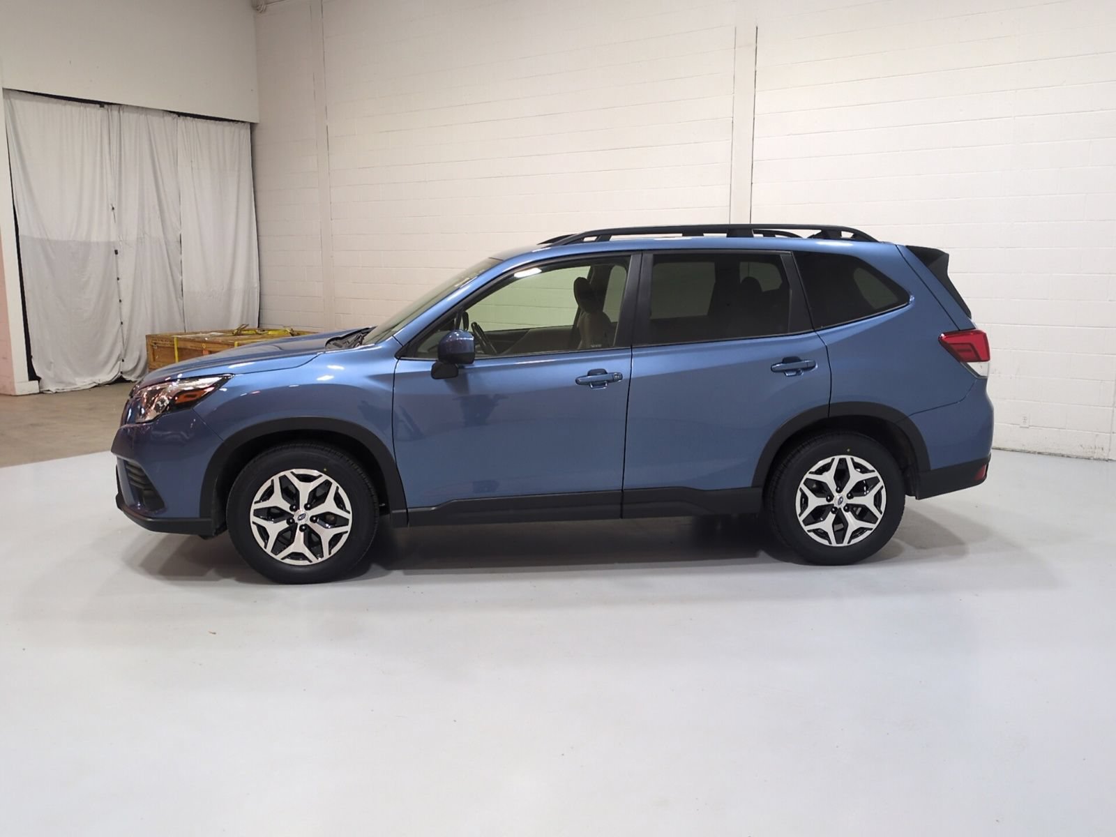 Certified 2024 Subaru Forester Premium AWD/4WD image 6