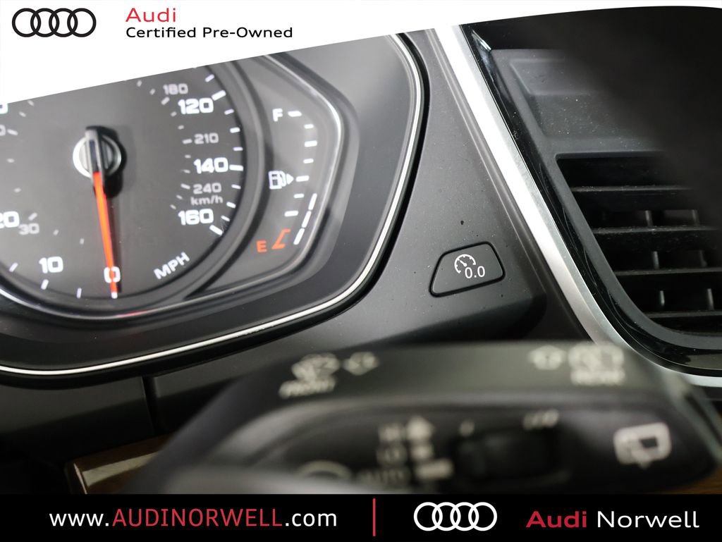 Certified 2023 Audi Q5 2.0T Premium w/ Convenience Package image 31