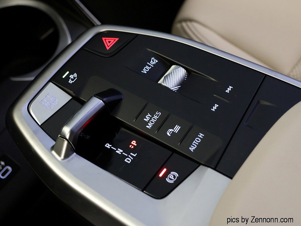 Certified 2023 BMW X1 xDrive28i w/ Premium Package image 25