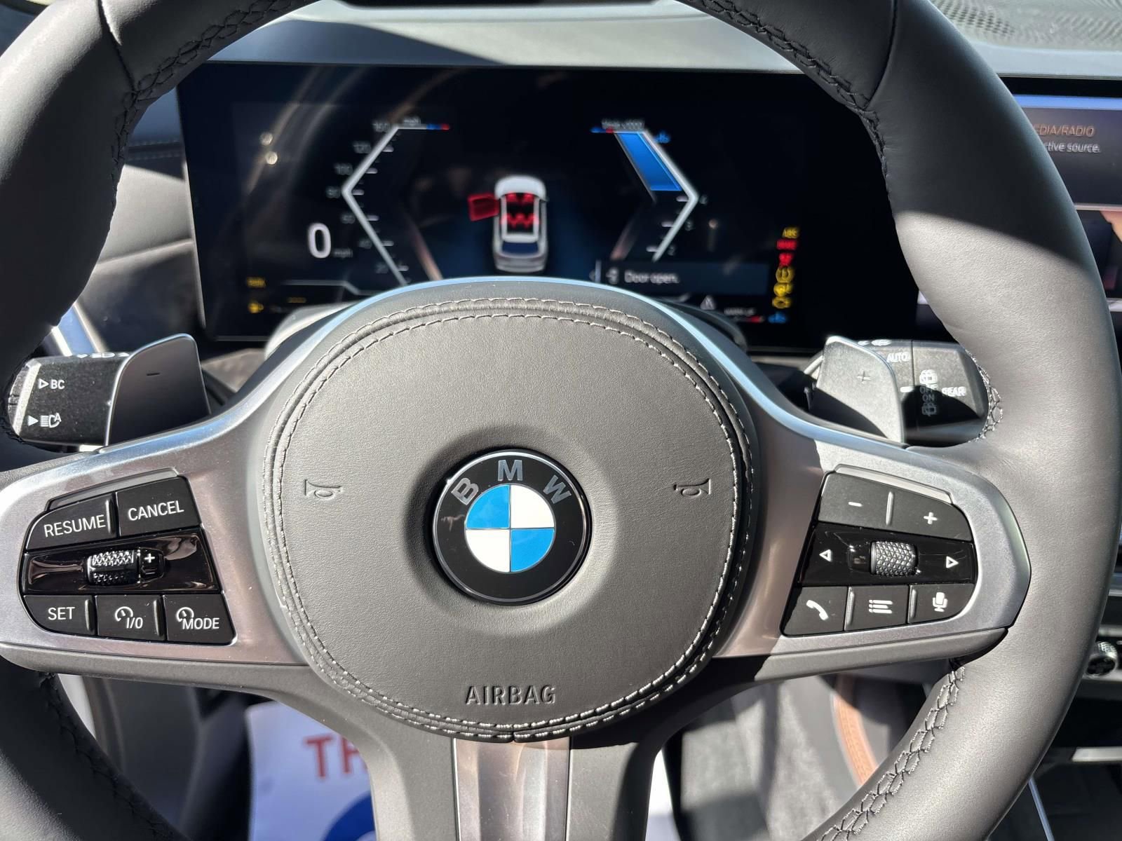 New 2026 BMW X7 xDrive40i w/ M Sport Package image 16