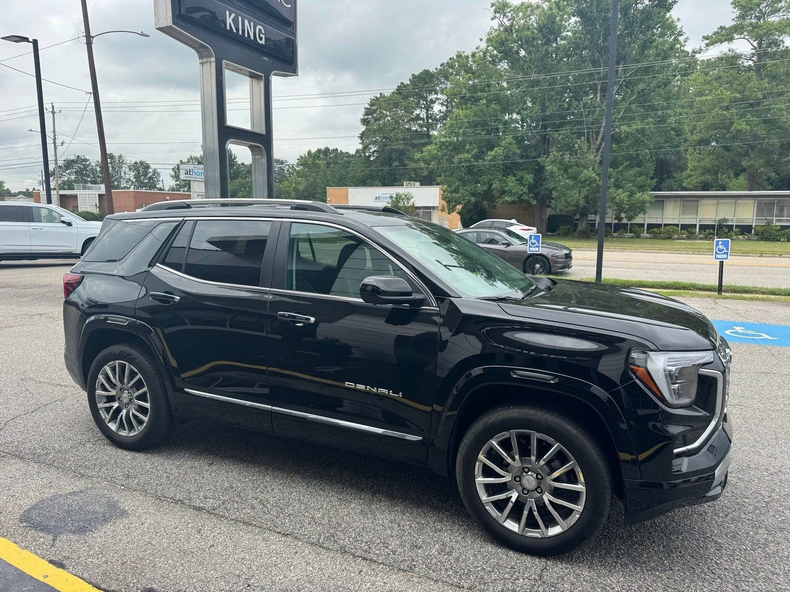Certified 2026 GMC Terrain Denali AWD/4WD image 11