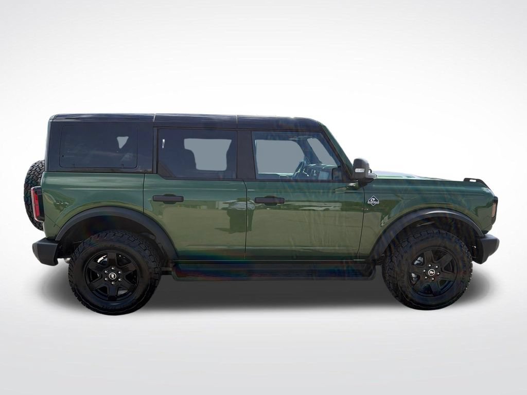 Used 2025 Ford Bronco Outer Banks AWD/4WD image 9