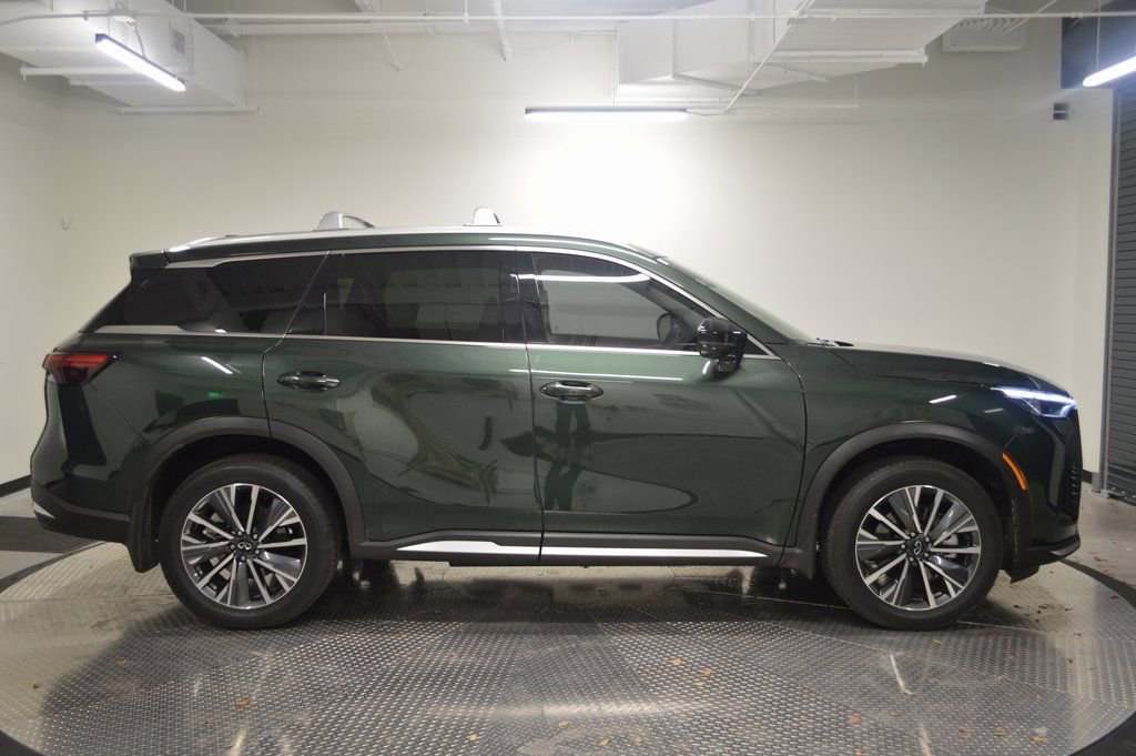 Certified 2026 INFINITI QX60 Luxe image 8