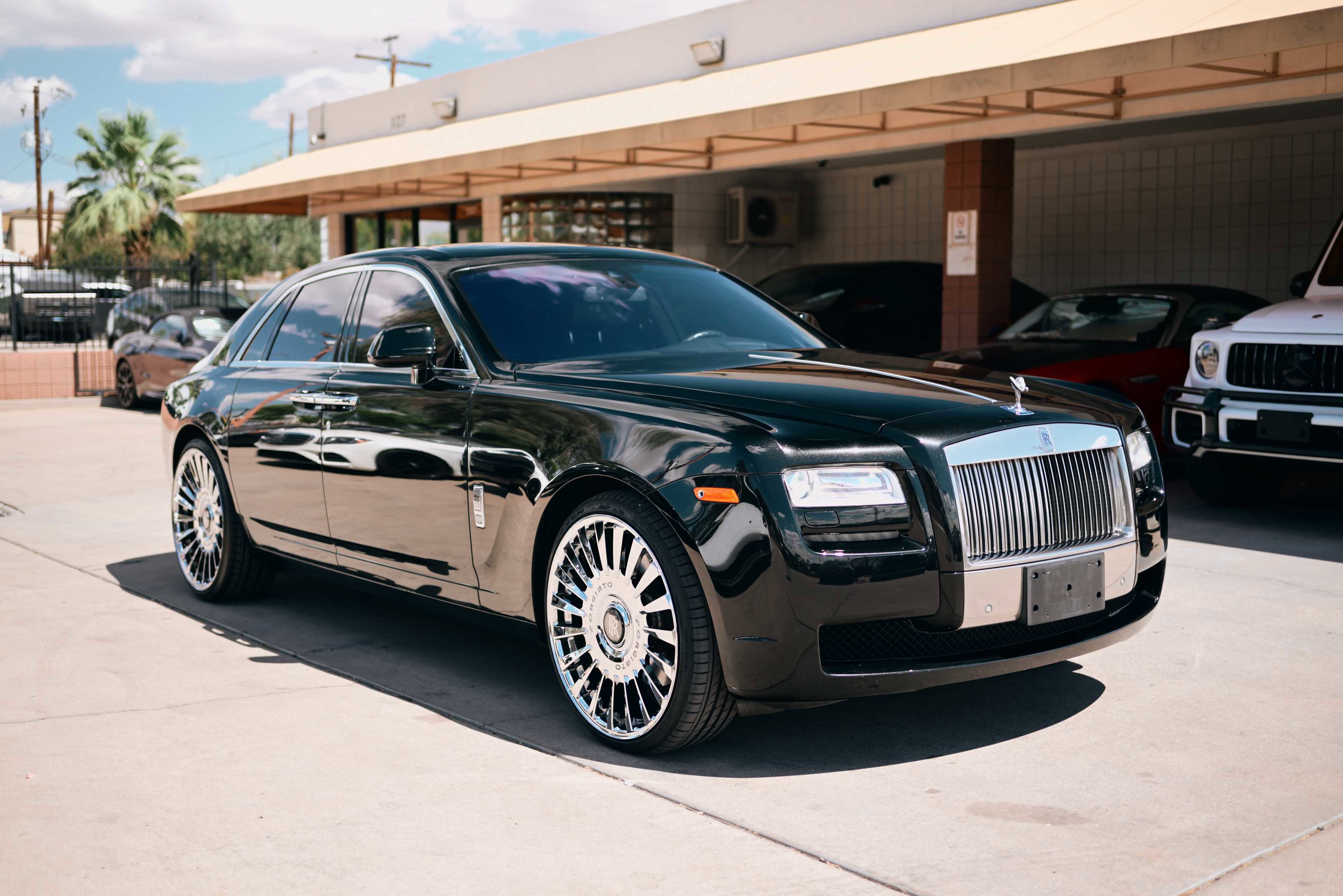 Used 2013 Rolls-Royce Ghost image 3