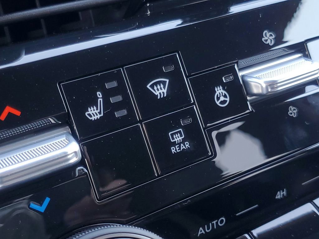 New 2026 Nissan Armada SL w/ Captain's Chari Seat Package image 25