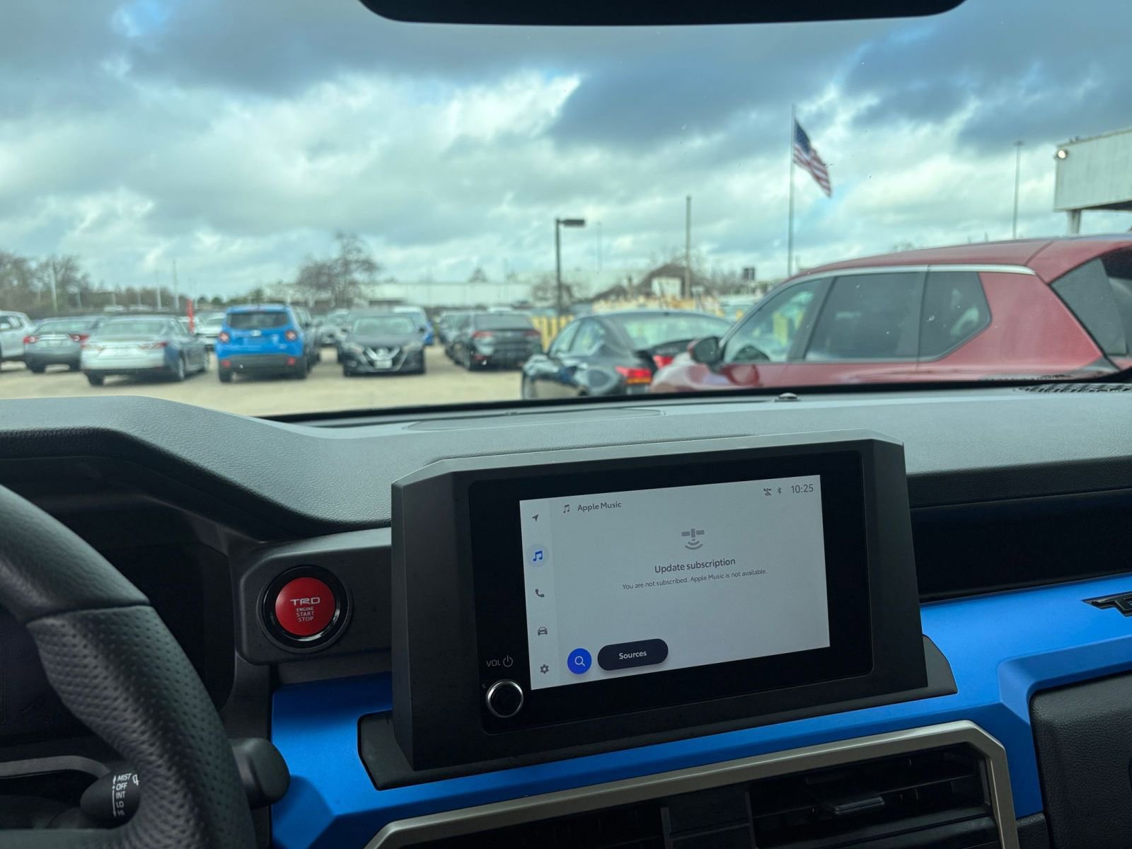 Used 2025 Toyota Tacoma TRD Off-Road image 17