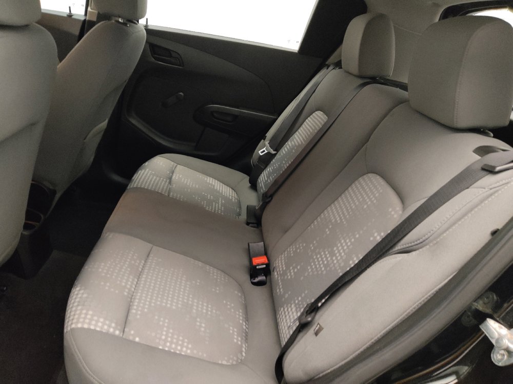 Used 2020 Chevrolet Sonic LT FWD image 18
