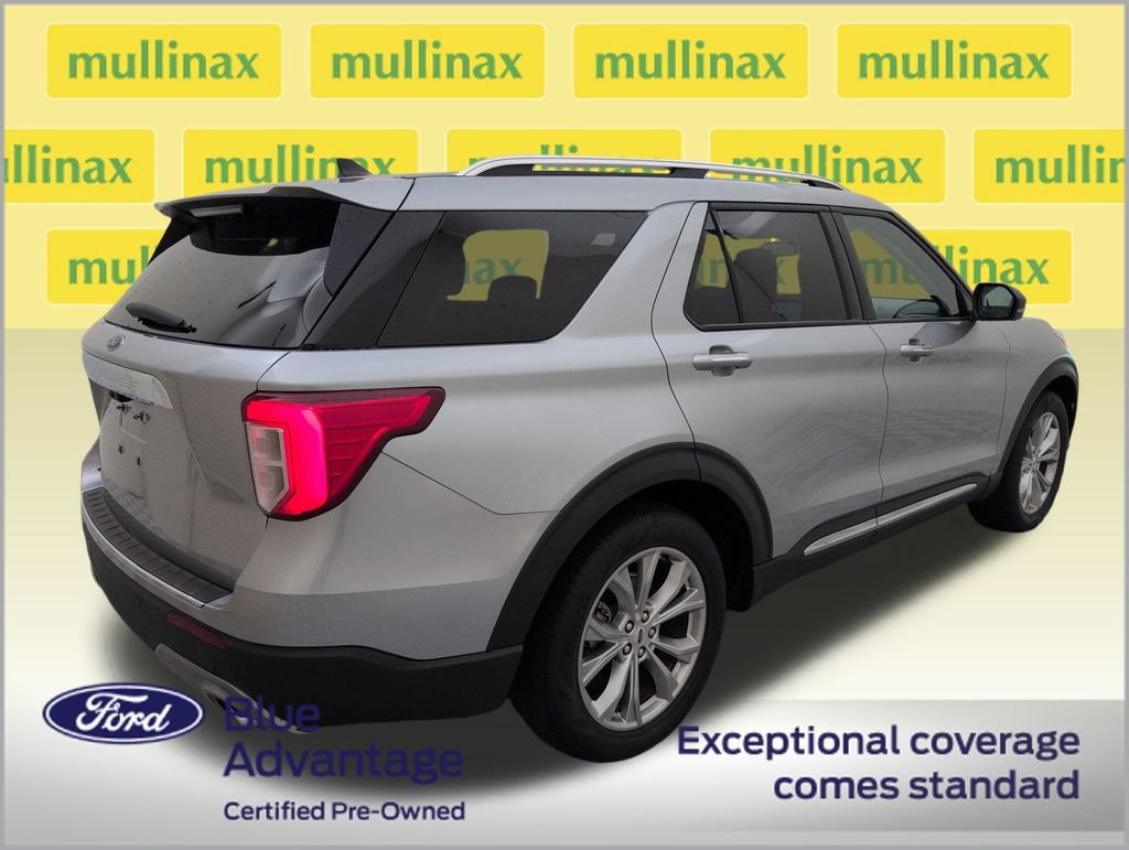 Used 2023 Ford Explorer Limited w/ Equipment Group 301A RWD image 3