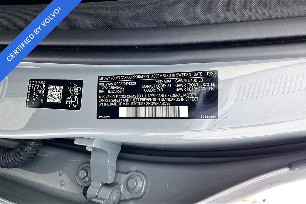 Certified 2026 Volvo XC60 B5 Plus AWD/4WD image 43
