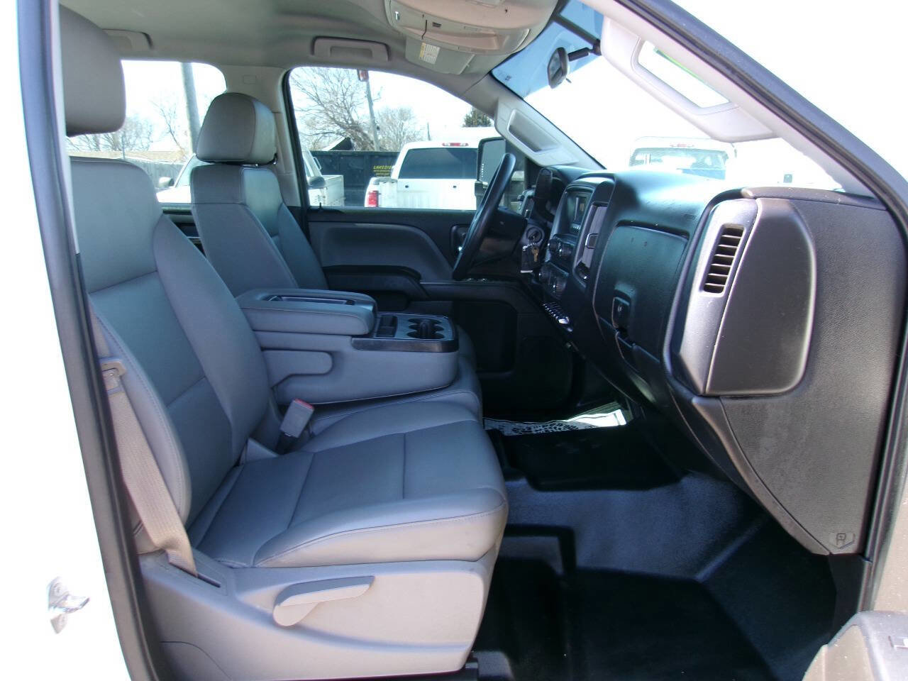 Used 2016 Chevrolet Silverado 3500 W/T w/ WT Fleet Convenience Package image 12