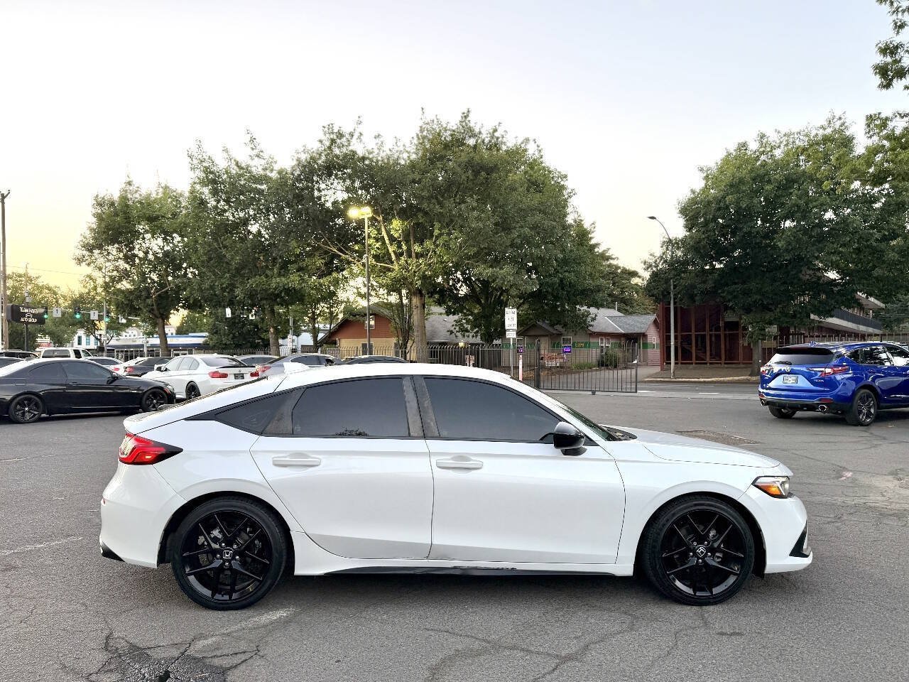 Used 2023 Honda Civic Sport image 5