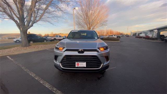 Certified 2025 Toyota Grand Highlander AWD Hybrid image 3