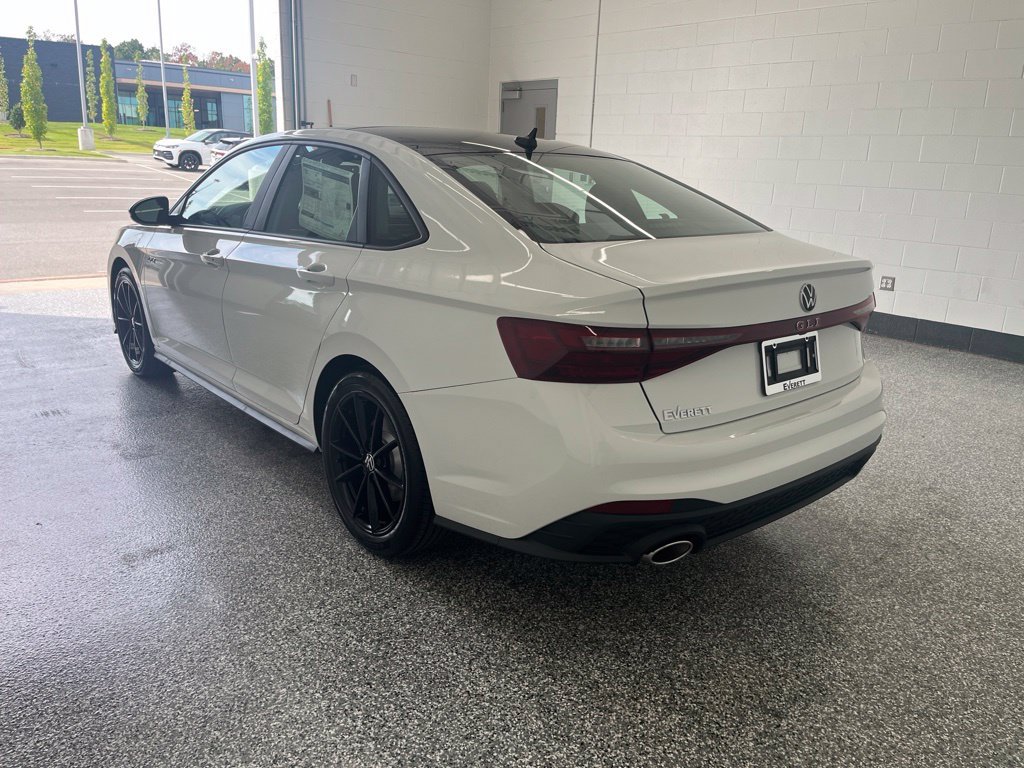 New 2027 Volkswagen Jetta GLI Autobahn FWD image 3