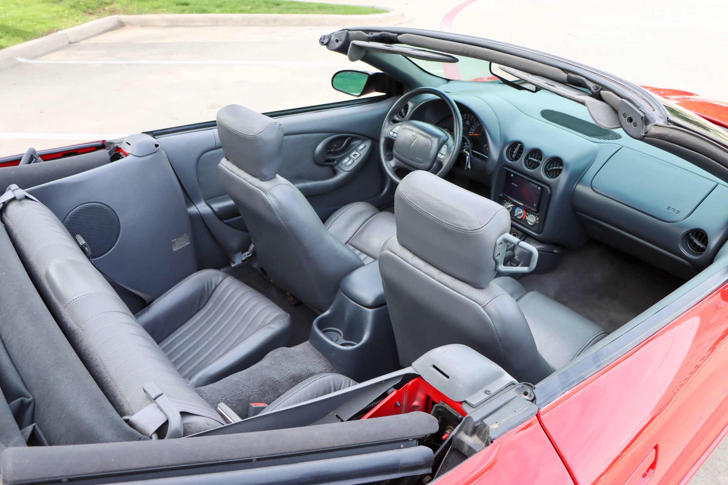 Used 1999 Pontiac Firebird Trans Am RWD image 10