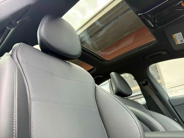 Certified 2025 Mercedes-Benz C 300 Sedan w/ Exclusive Trim Package image 20