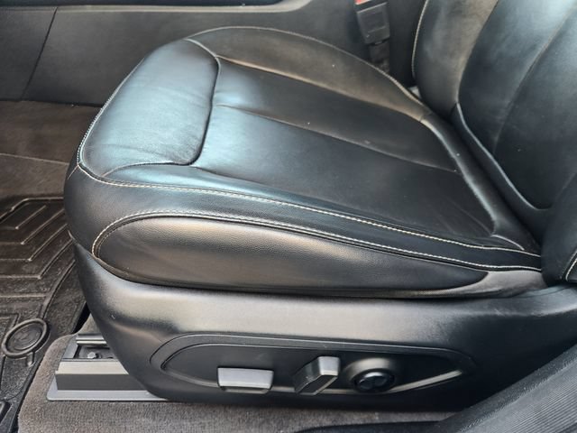 Used 2021 Jeep Grand Cherokee L Limited AWD/4WD image 26